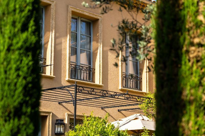 Saint-ange Hotel